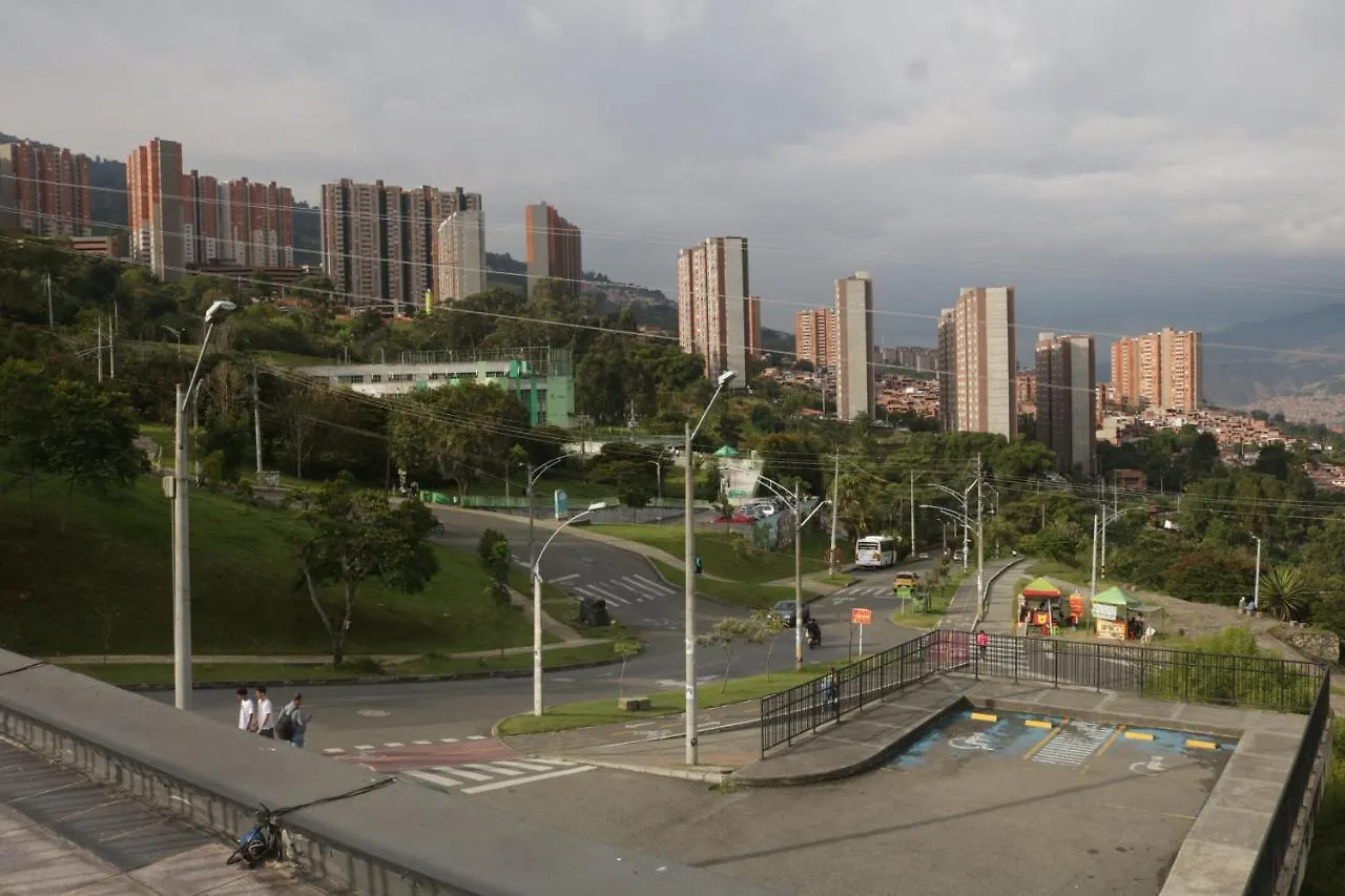 Magnifica Casa Con Estupendas Vistas A La Ciudad. Medellín