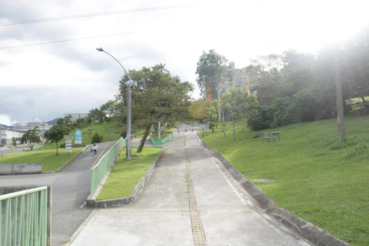 Magnifica Casa Con Estupendas Vistas A La Ciudad. Medellín